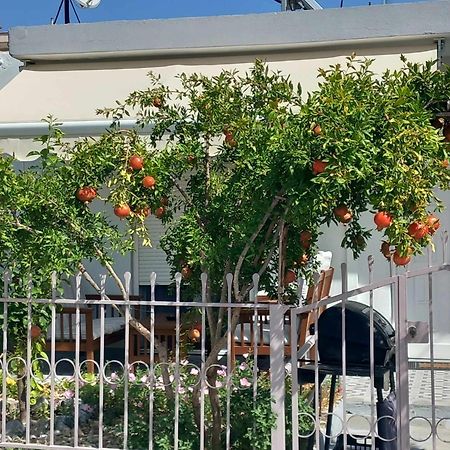Anastasia'S Home Néa Péramos Bagian luar foto